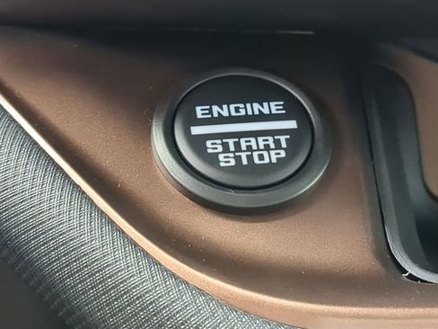 Used 2024 Ford Bronco Sport Outer Banks w/ Tech Package image 36