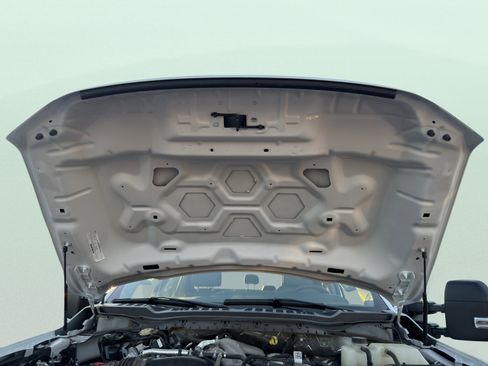 Used 2024 Ford F350 XLT image 86