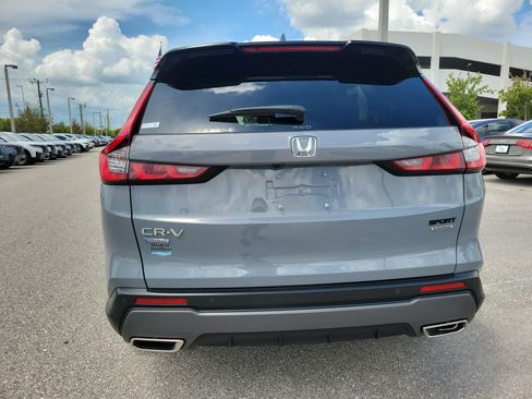 Used 2024 Honda CR-V Sport Touring image 5