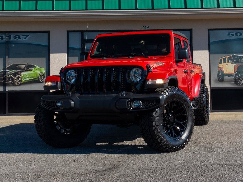 Used 2023 Jeep Gladiator Sport AWD/4WD image 6