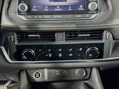 Used 2021 Nissan Rogue S image 13