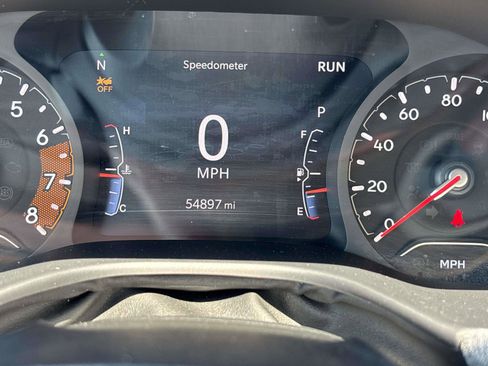 Used 2024 Jeep Compass Latitude AWD/4WD image 13