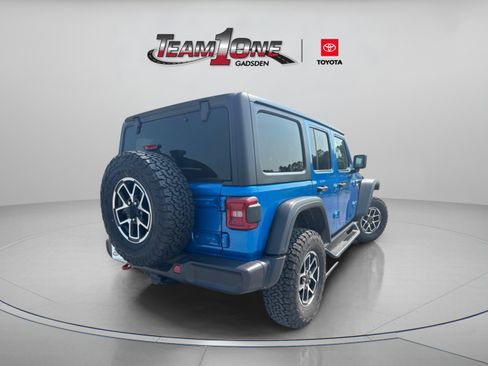 Used 2026 Jeep Wrangler Unlimited Rubicon w/ Technology Group AWD/4WD image 7