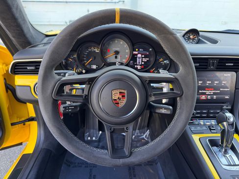 Used 2019 Porsche 911 GT3 RS image 36