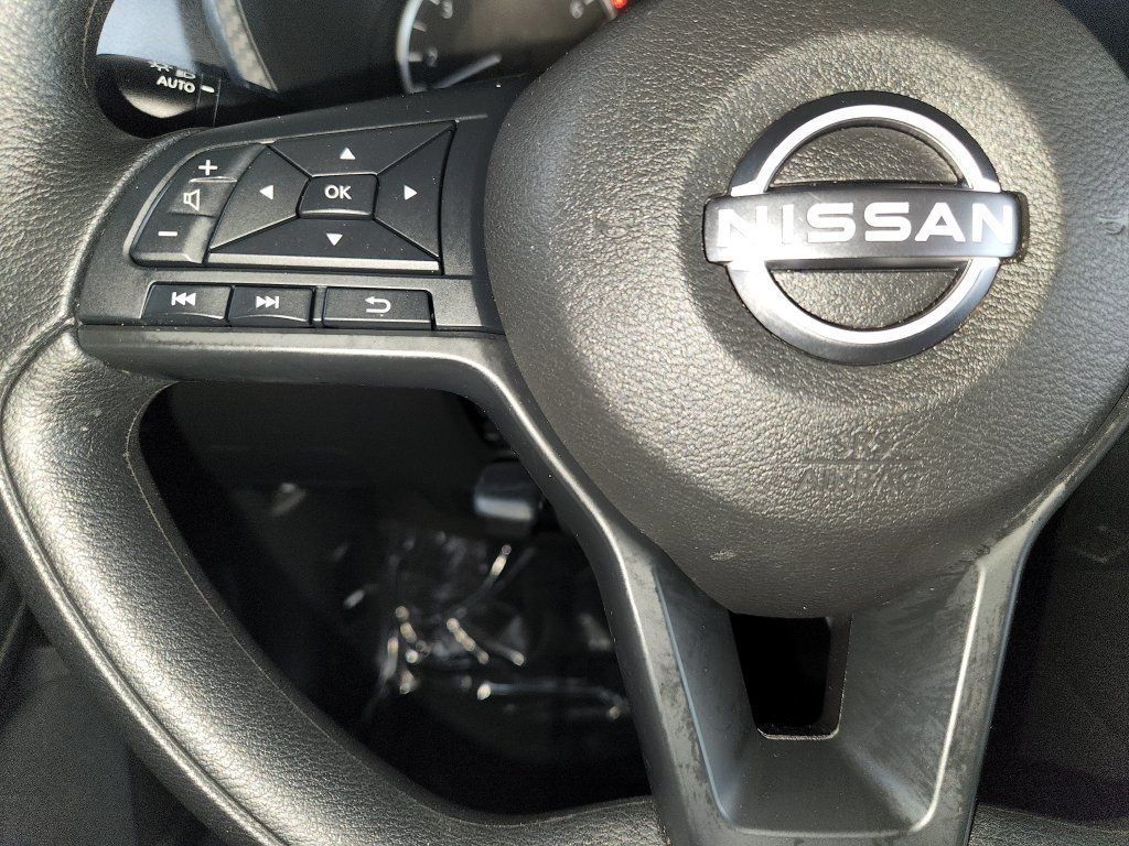 Certified 2025 Nissan Sentra S FWD image 24