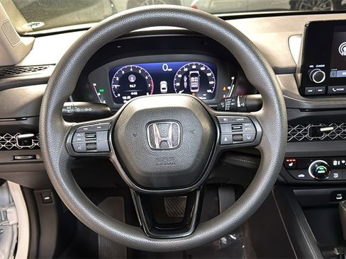 Used 2023 Honda Accord EX image 18