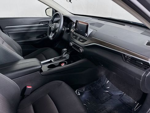 Used 2023 Nissan Altima 2.5 SV image 35