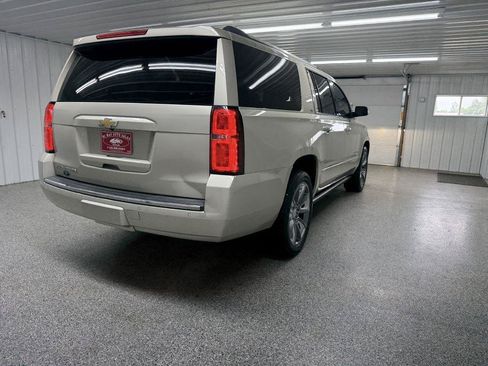 Used 2015 Chevrolet Suburban LTZ AWD/4WD image 5