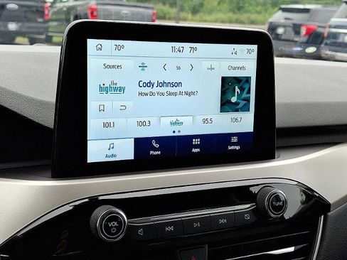 Certified 2022 Ford Escape SE w/ Convenience Package image 16