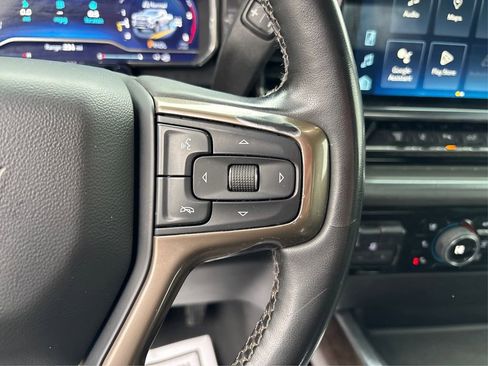 Used 2024 Chevrolet Silverado 2500 High Country w/ Technology Package AWD/4WD image 28