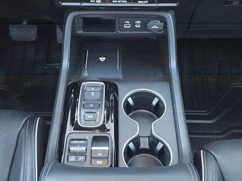 Used 2023 Honda Pilot Elite image 21