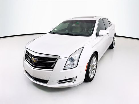 Used 2016 Cadillac XTS Luxury w/ Driver Awareness Package image 3
