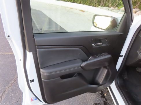 New 2026 Chevrolet Colorado LT image 22