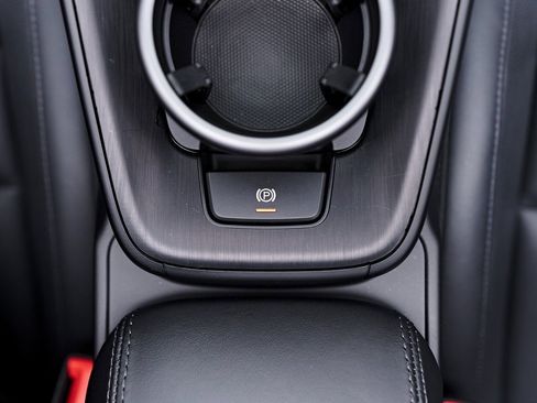 Used 2024 Porsche 911 Targa 4 GTS w/ Premium Package image 77