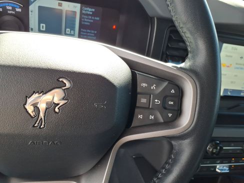Certified 2023 Ford Bronco Black Diamond AWD/4WD image 18
