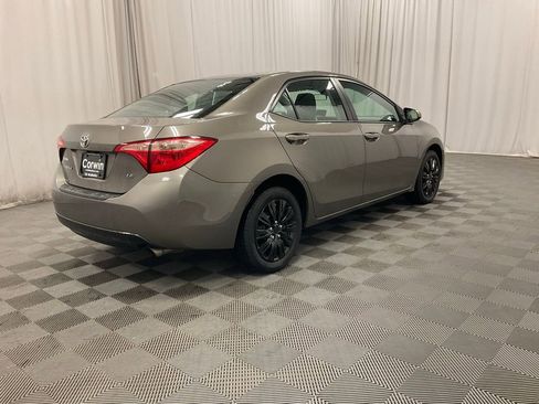 Used 2017 Toyota Corolla LE image 5