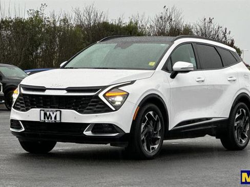 Used 2025 Kia Sportage SX image 8