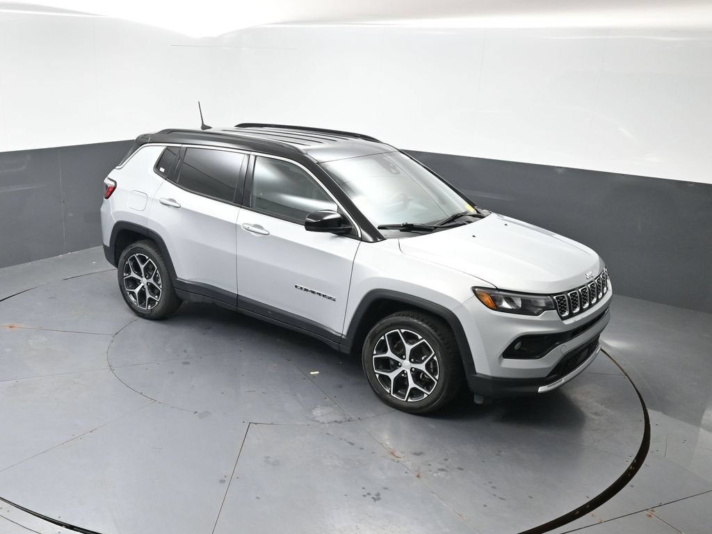 Used 2024 Jeep Compass Limited AWD/4WD image 41