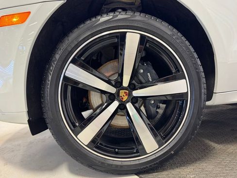New 2026 Porsche Macan image 45
