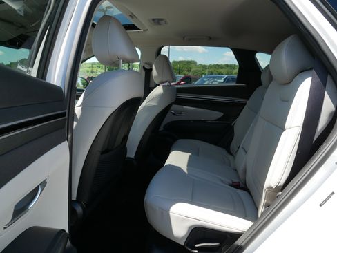 Certified 2023 Hyundai Tucson SEL w/ Convenience Package AWD/4WD image 16