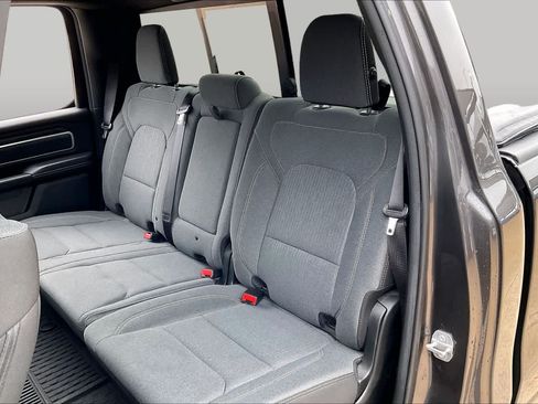 Used 2022 RAM 1500 Big Horn AWD/4WD image 19