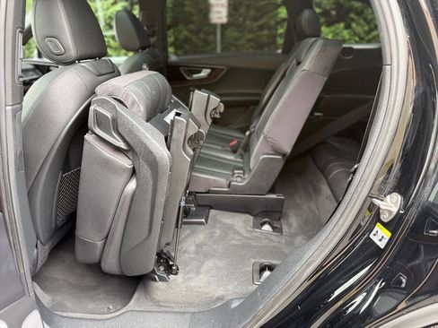 Used 2017 Audi Q7 3.0T Premium Plus image 40