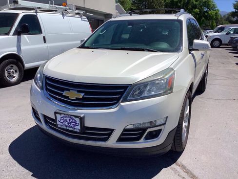 Used 2015 Chevrolet Traverse LTZ AWD/4WD image 4