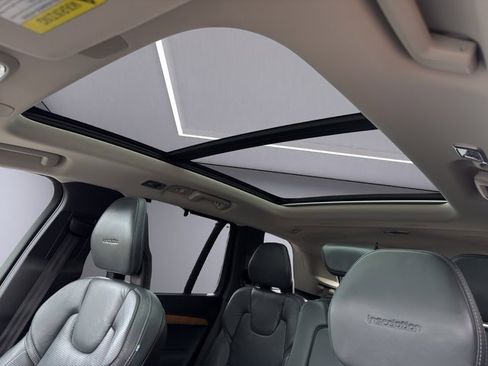 Used 2020 Volvo XC90 T6 Inscription w/ Protection Package image 24