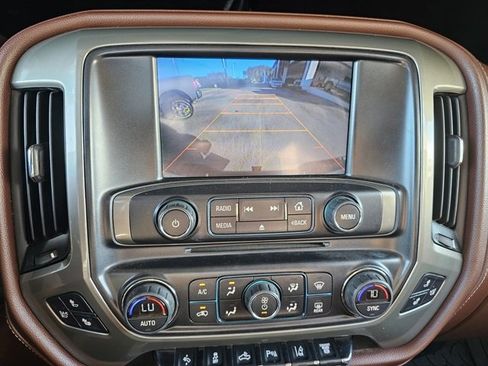 Used 2015 Chevrolet Silverado 3500 High Country w/ Duramax Plus Package image 30