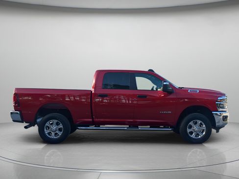 Used 2026 RAM 2500 Big Horn AWD/4WD image 39