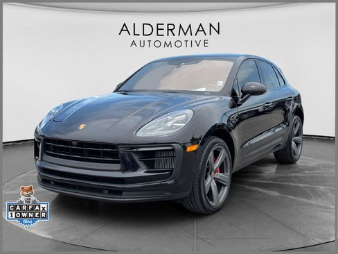 Used 2022 Porsche Macan S w/ Premium Package Plus AWD/4WD image 1
