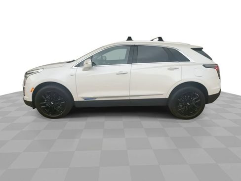 Certified 2026 Cadillac XT5 Premium Luxury w/ LPO, Blue Accent Package FWD image 5