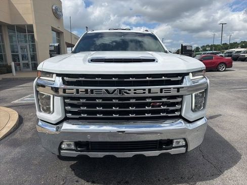 Used 2022 Chevrolet Silverado 2500 LTZ w/ LTZ Plus Package AWD/4WD image 2