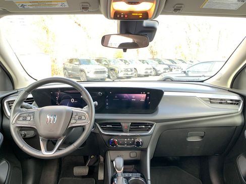 Used 2025 Buick Encore GX Preferred image 31