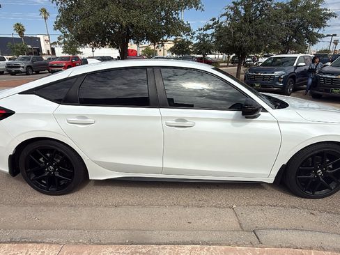 Used 2024 Honda Civic Sport image 8