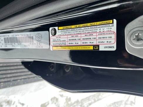 Used 2020 RAM 1500 Limited image 30