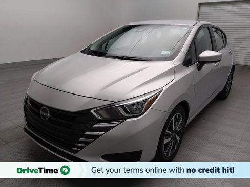 Used 2024 Nissan Versa SV FWD image 1