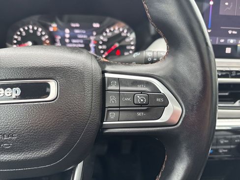 Used 2022 Jeep Compass Limited w/ Sun and Sound Group AWD/4WD image 29