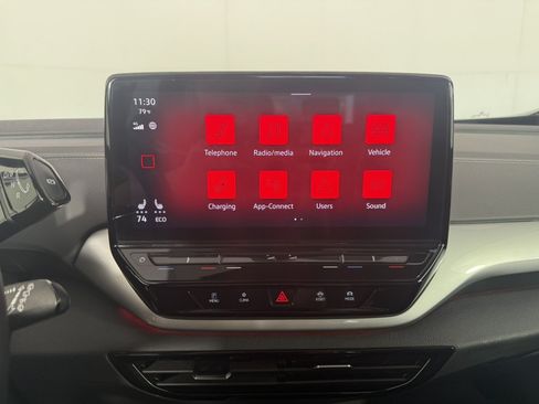 Used 2023 Volkswagen ID.4 Pro S AWD/4WD image 19