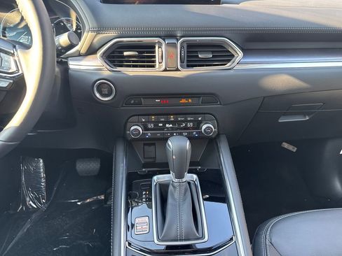 New 2025 MAZDA CX-5 AWD 2.5 S w/ Premium Plus Pkg image 17