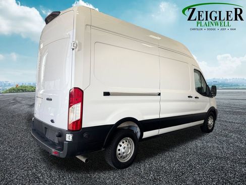 Used 2025 Ford Transit 250 148 High Roof AWD image 6