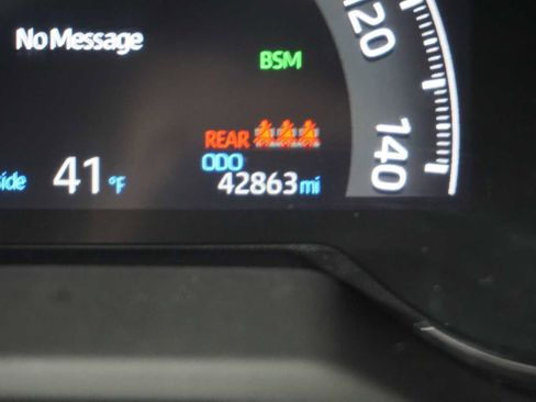 Used 2023 Toyota RAV4 XLE image 28