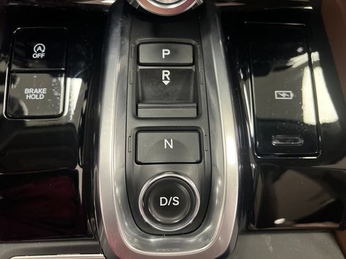 Used 2022 Acura MDX SH-AWD w/ Advance Package image 26