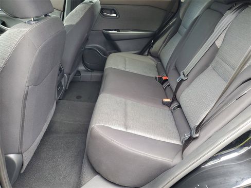 Used 2023 Nissan Rogue SV image 21