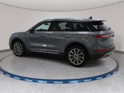 Certified 2022 Lincoln Corsair AWD w/ Premium Package image 7