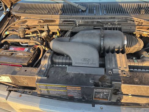 Used 2001 Ford E-250 and Econoline 250 image 20