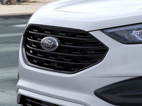 New 2024 Ford Edge SE w/ Black Appearance Package AWD/4WD image 17