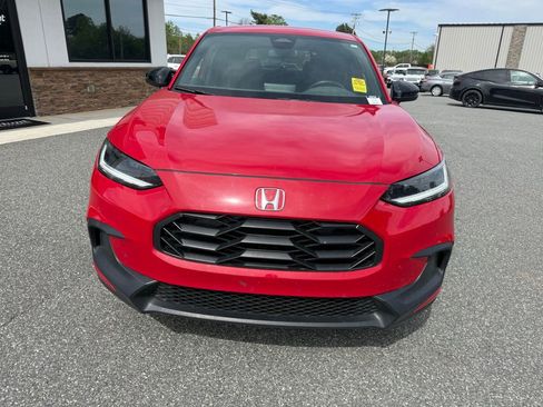 Used 2025 Honda HR-V Sport image 10