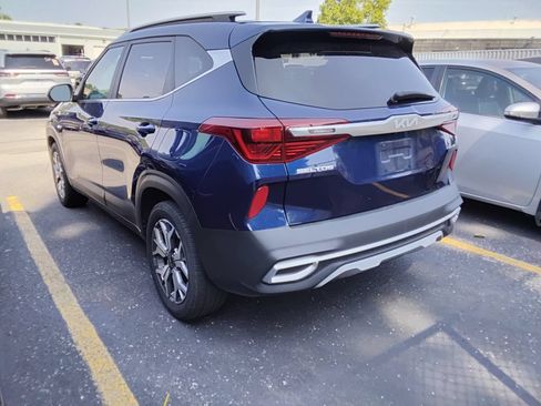 Used 2022 Kia Seltos EX AWD/4WD image 5