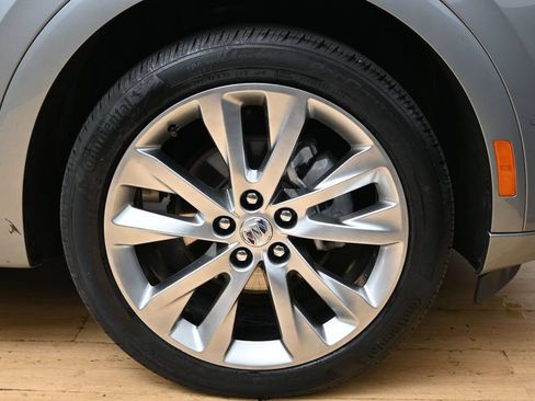Used 2023 Buick Envision Avenir AWD/4WD image 15